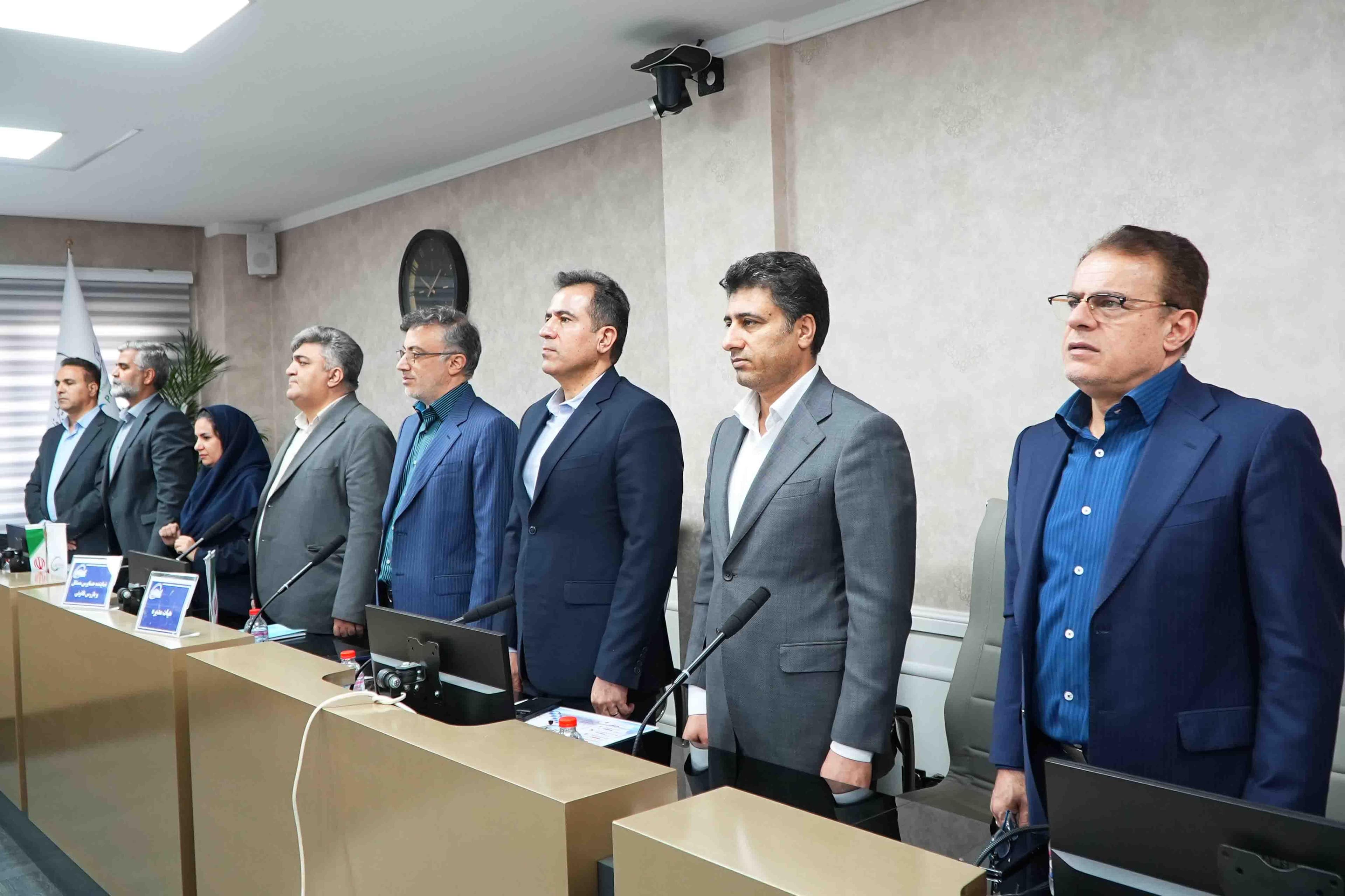 مجمع عمومی عادی سالیانه شرکت مدیریت توسعه صنایع پتروشیمی